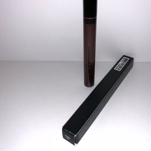 MAC Vamplify Thunder Kiss